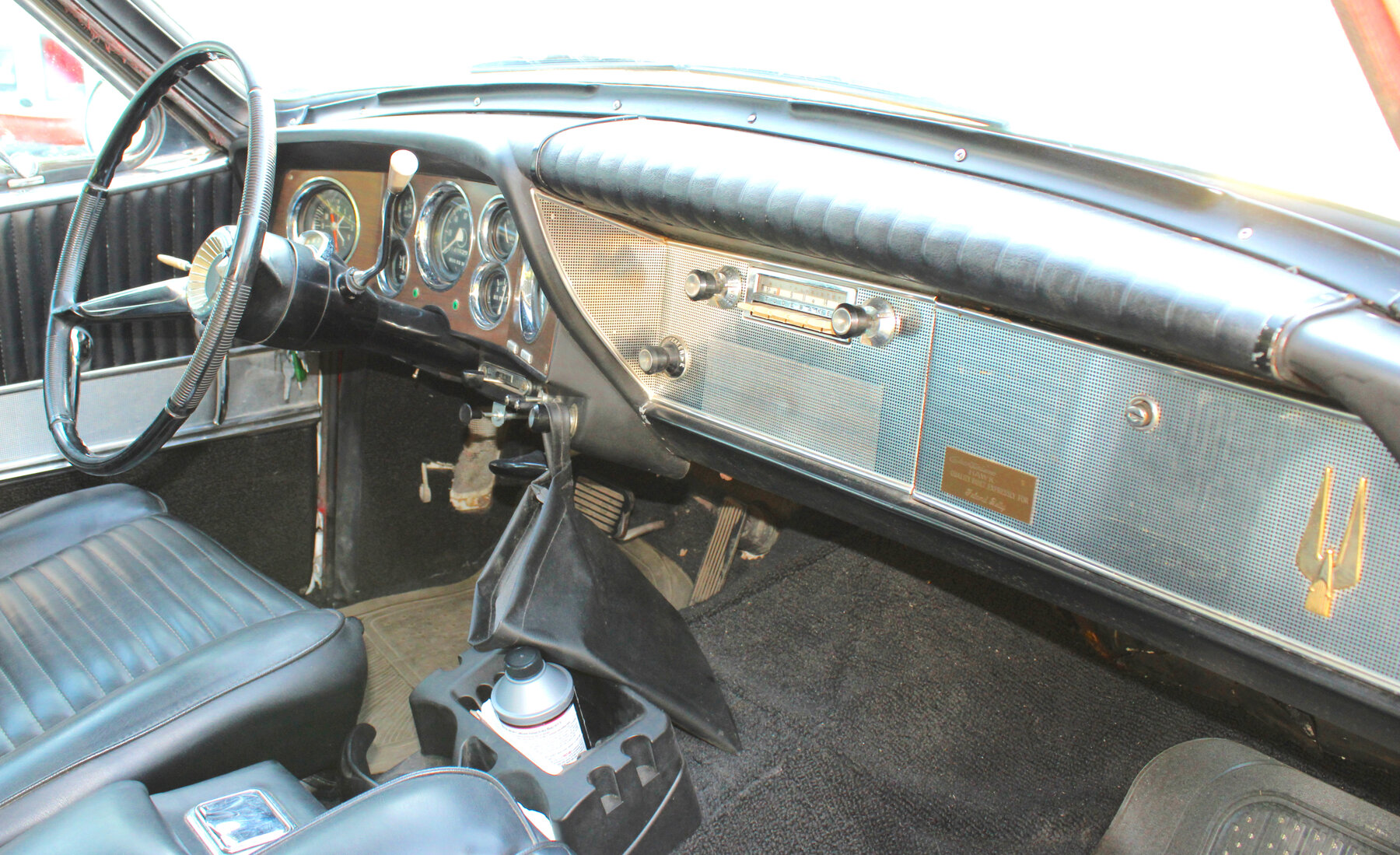 Image for LIVING ESTATE AUCTION