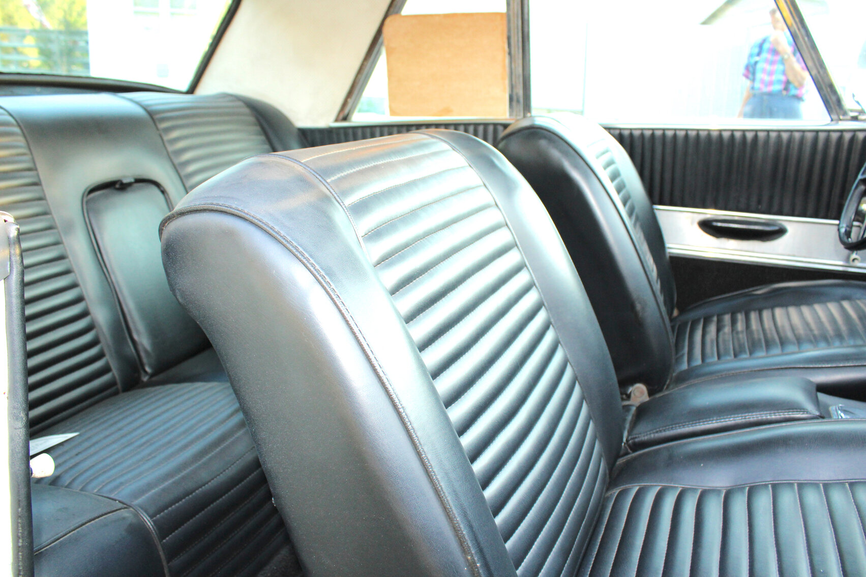 Image for LIVING ESTATE AUCTION