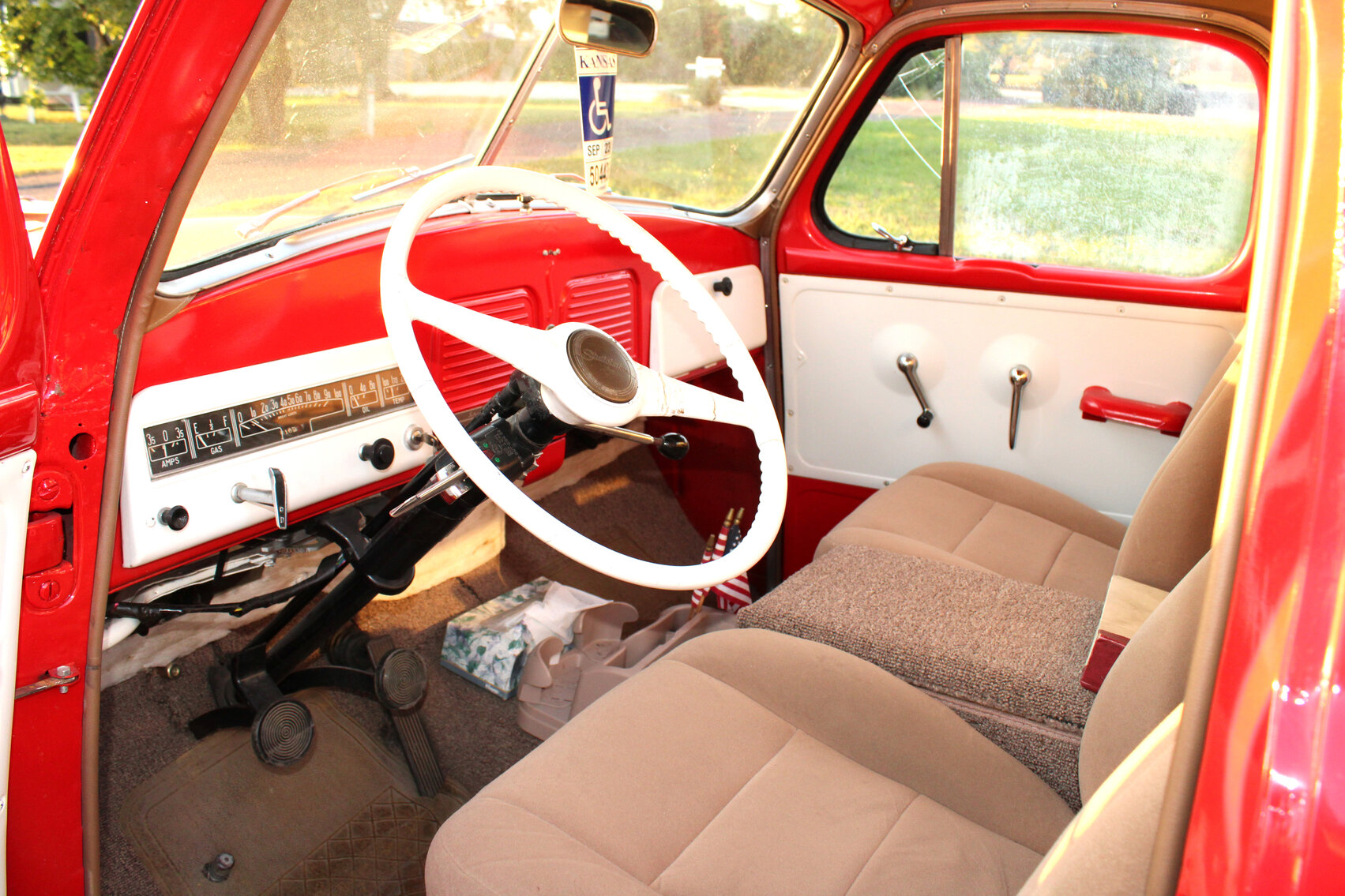 Image for LIVING ESTATE AUCTION