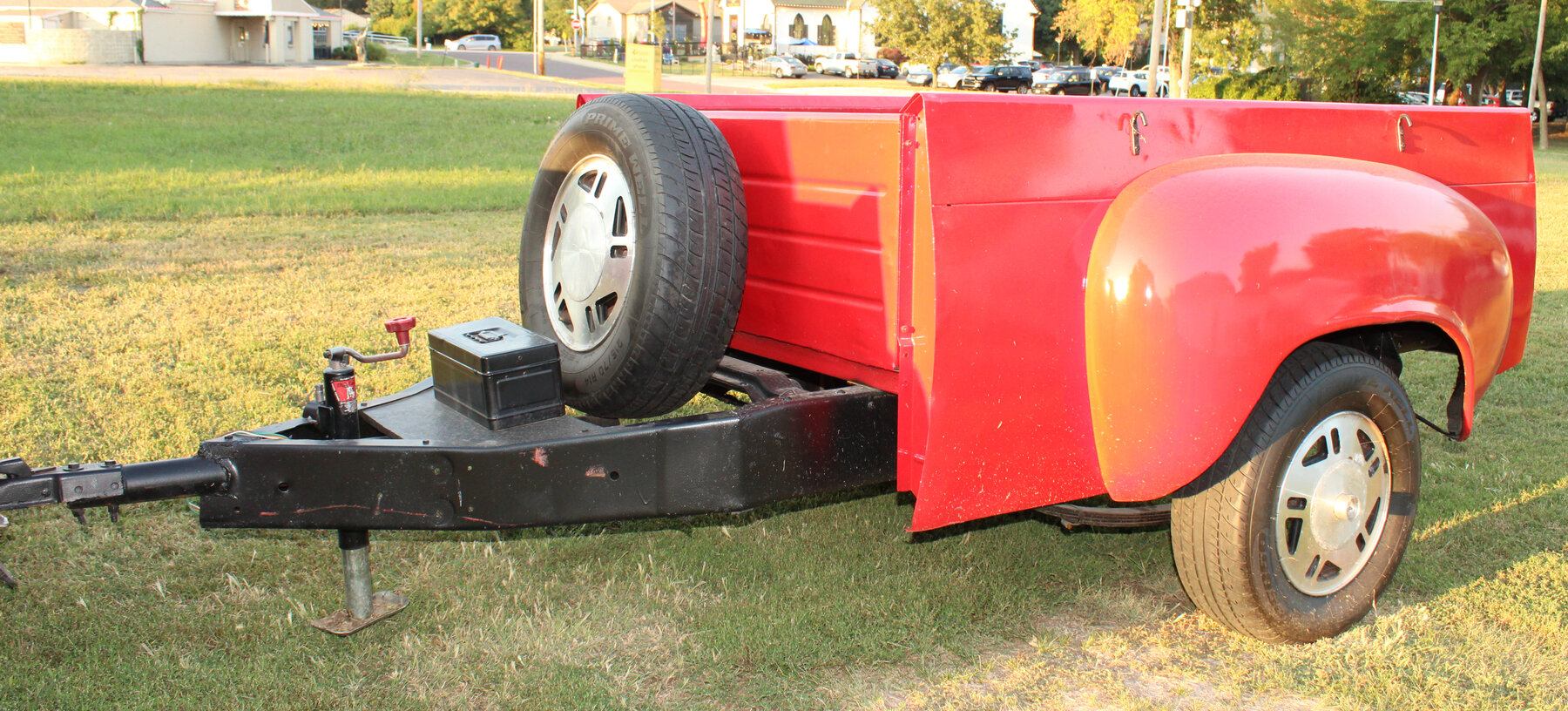 Image for LIVING ESTATE AUCTION