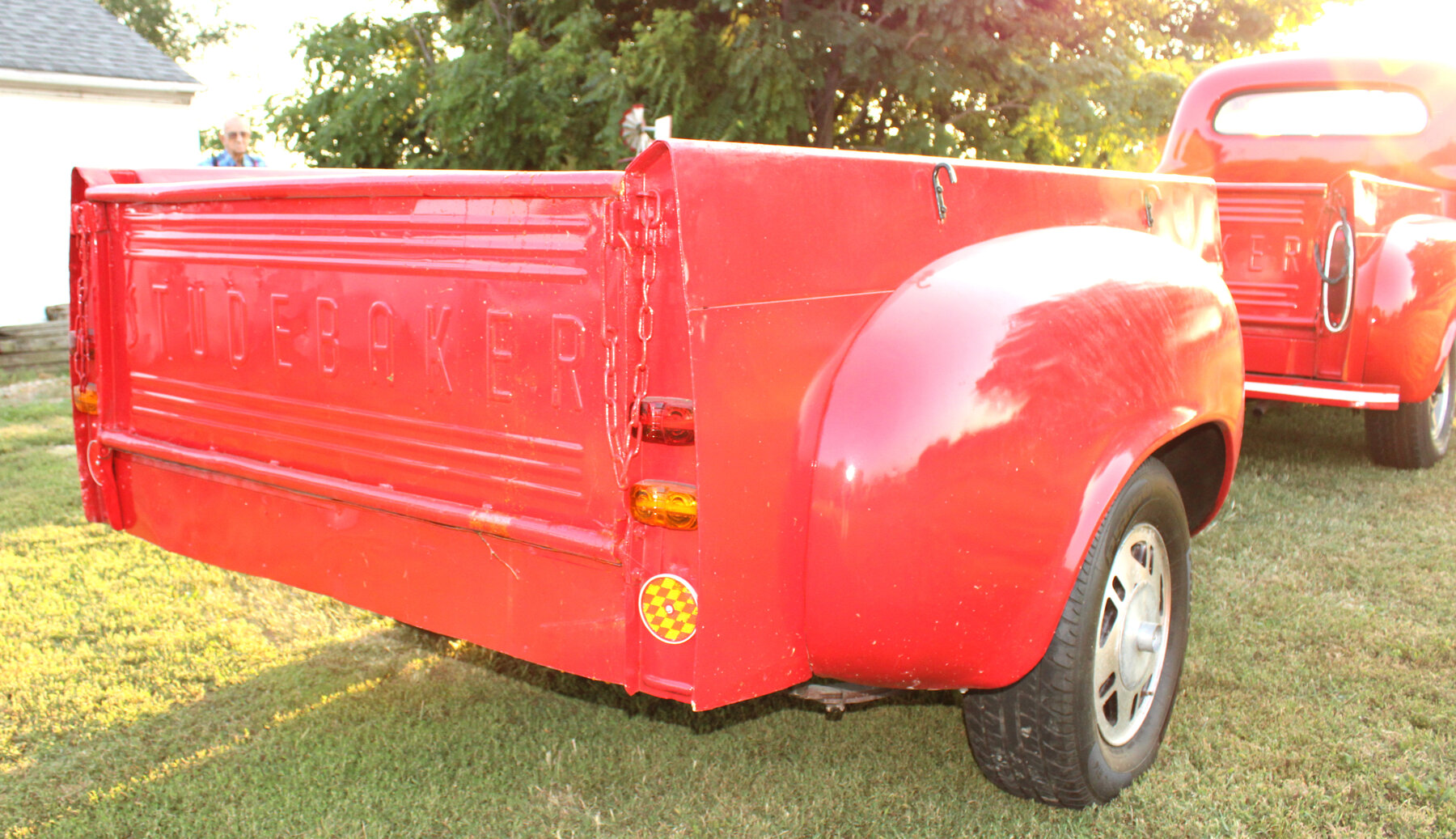 Image for LIVING ESTATE AUCTION