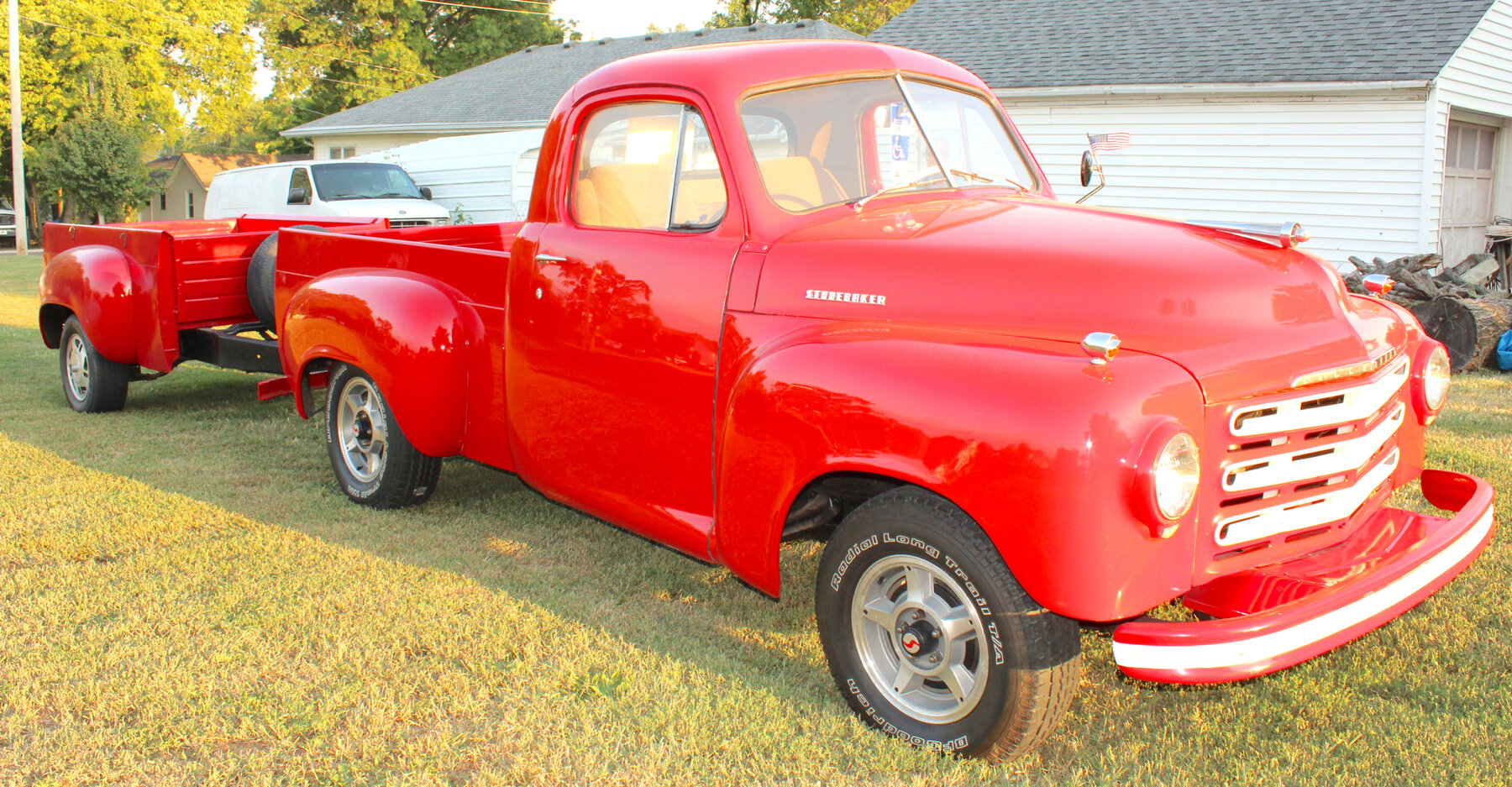 Image for LIVING ESTATE AUCTION