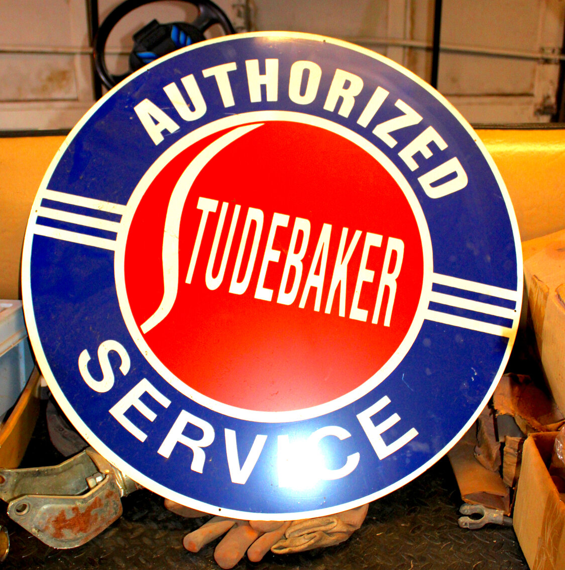 Image for LIVING ESTATE AUCTION