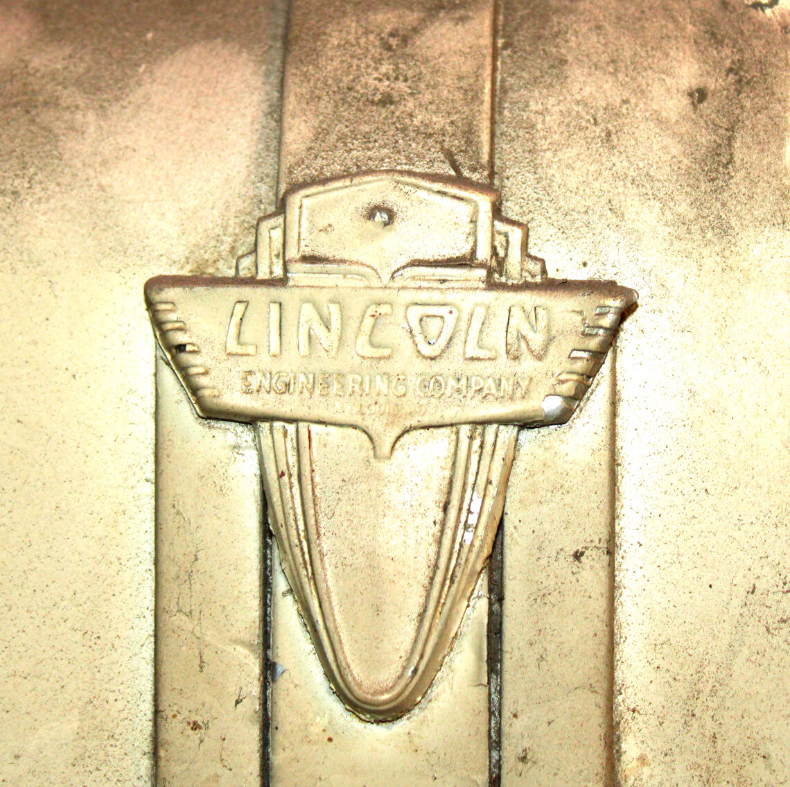 Image for LIVING ESTATE AUCTION