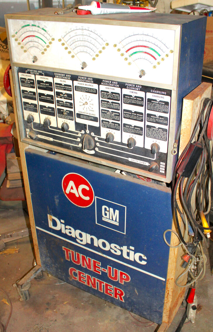 Image for LIVING ESTATE AUCTION