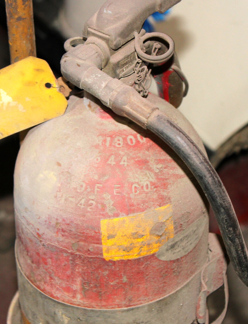 Image for LIVING ESTATE AUCTION