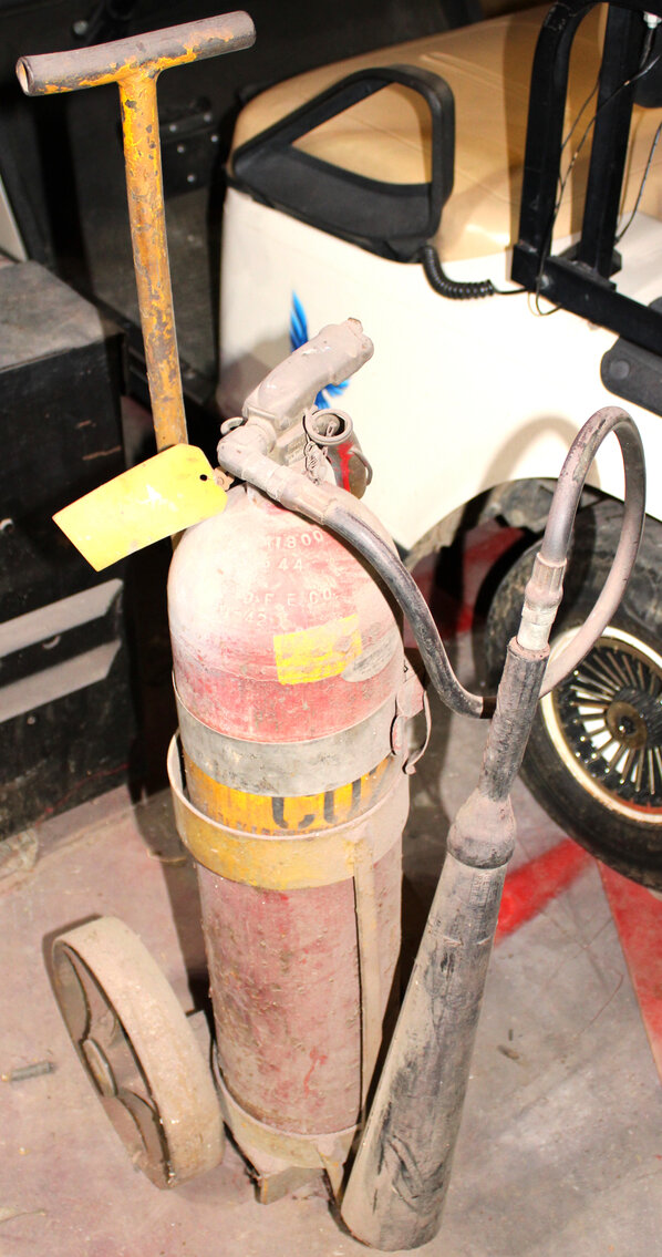 Image for LIVING ESTATE AUCTION