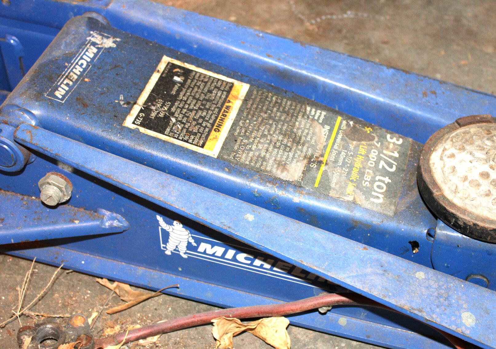 Image for LIVING ESTATE AUCTION