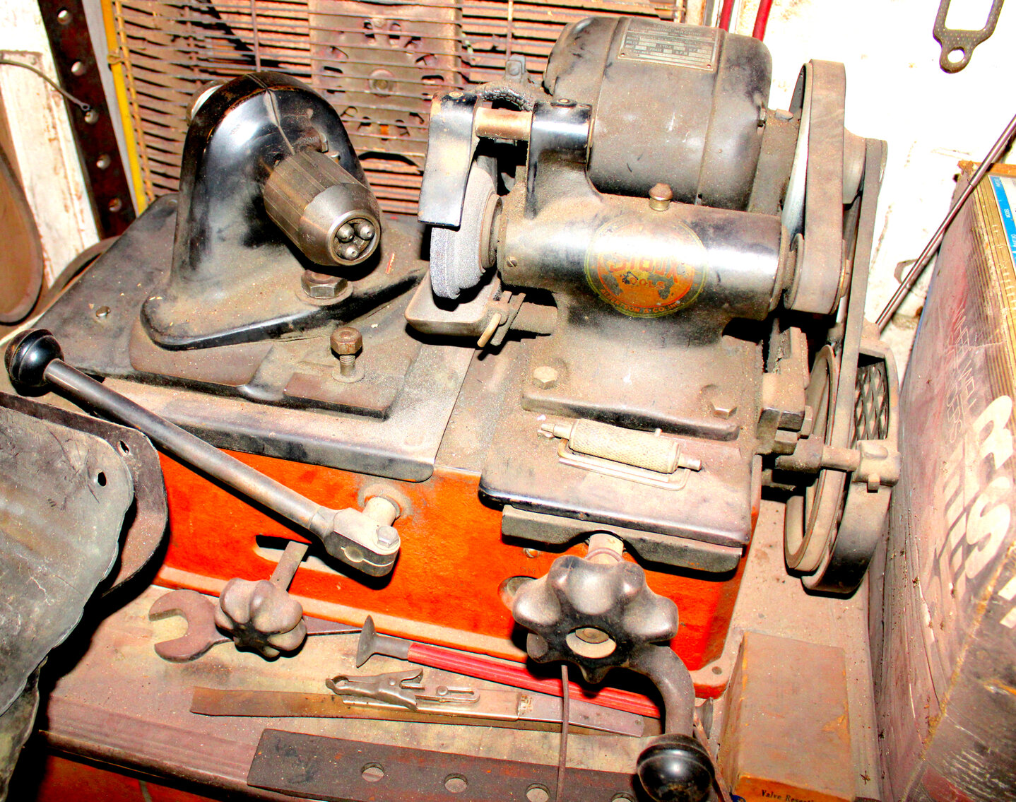 Image for LIVING ESTATE AUCTION