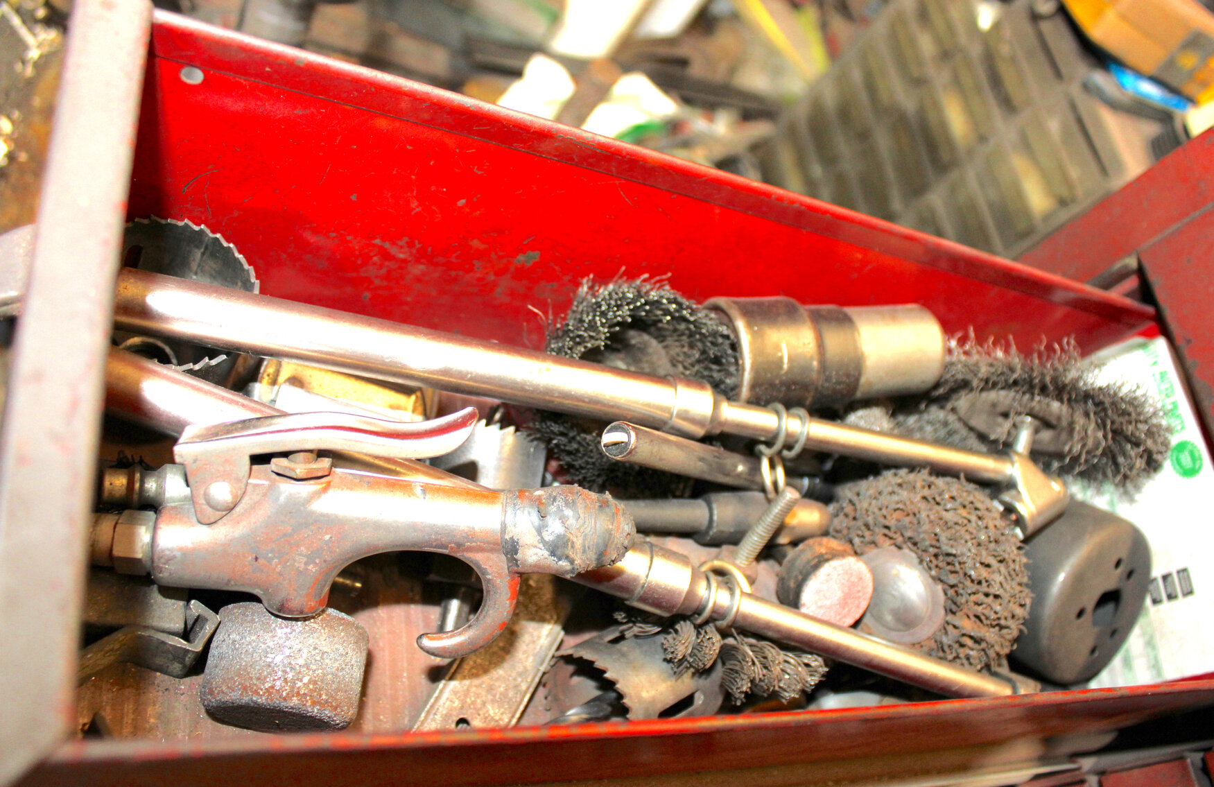 Image for LIVING ESTATE AUCTION