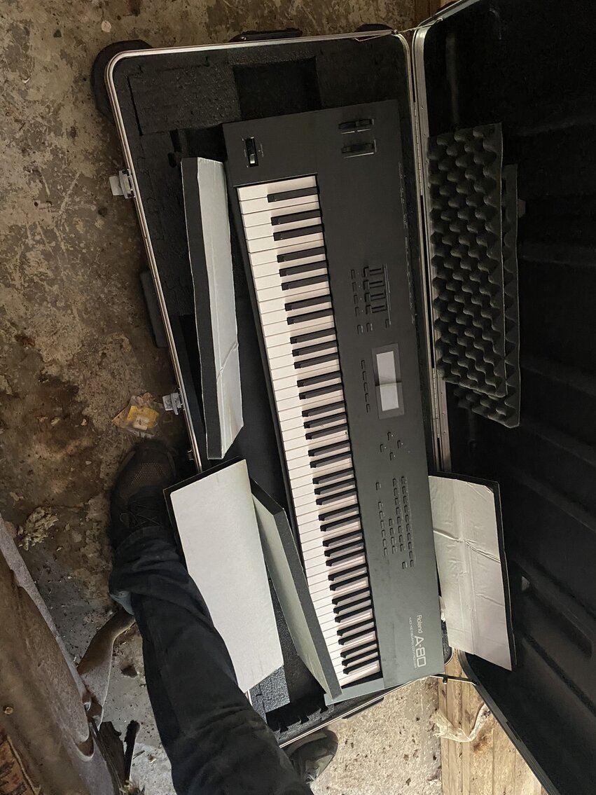 Image for Real Estate and Personal Property Auction | Saturday Oct 15th - SOLD - ENTIRE CANCELED AUCTION