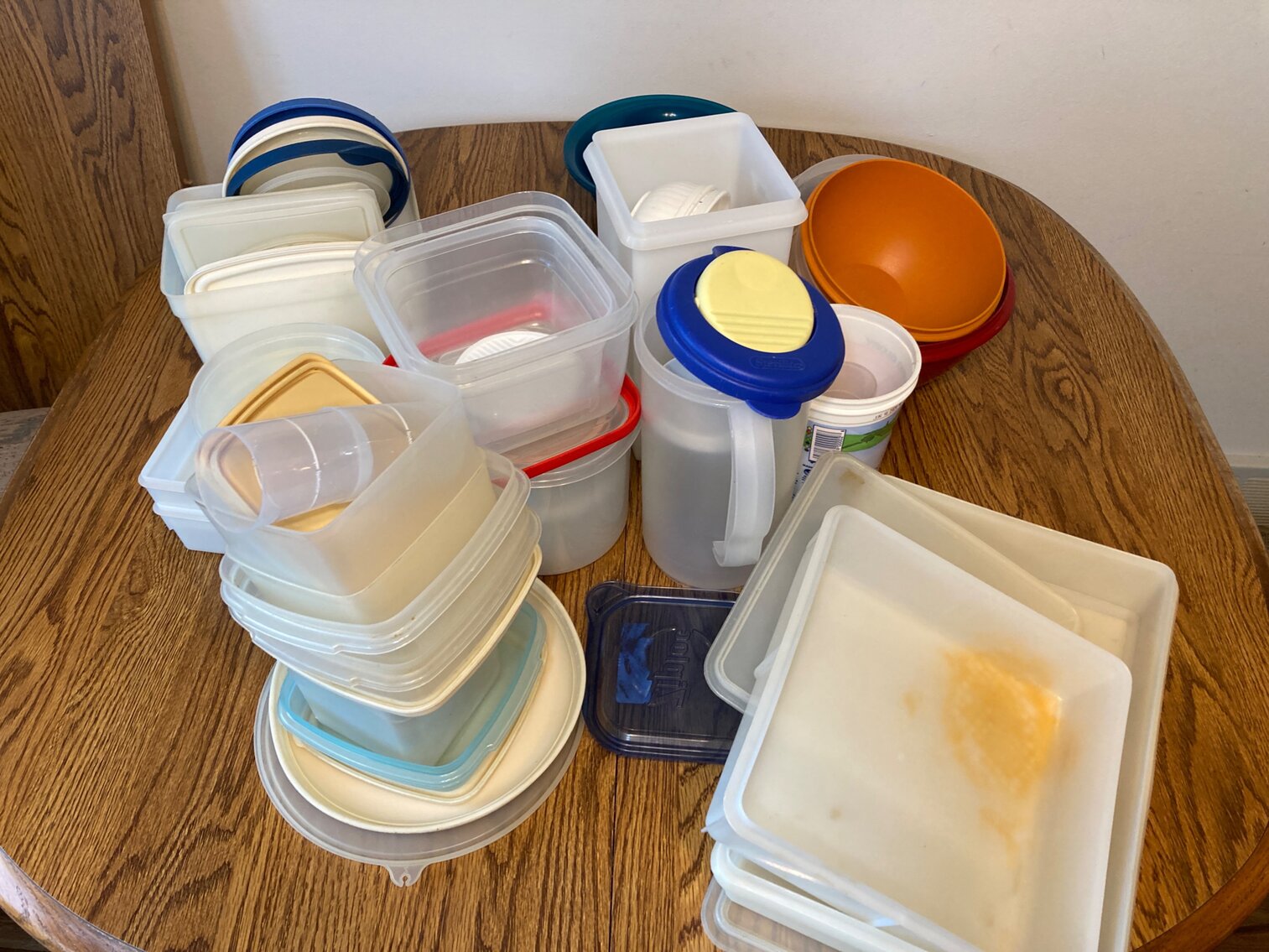 Vintage Tupperware, Plastic Bowls and Lids