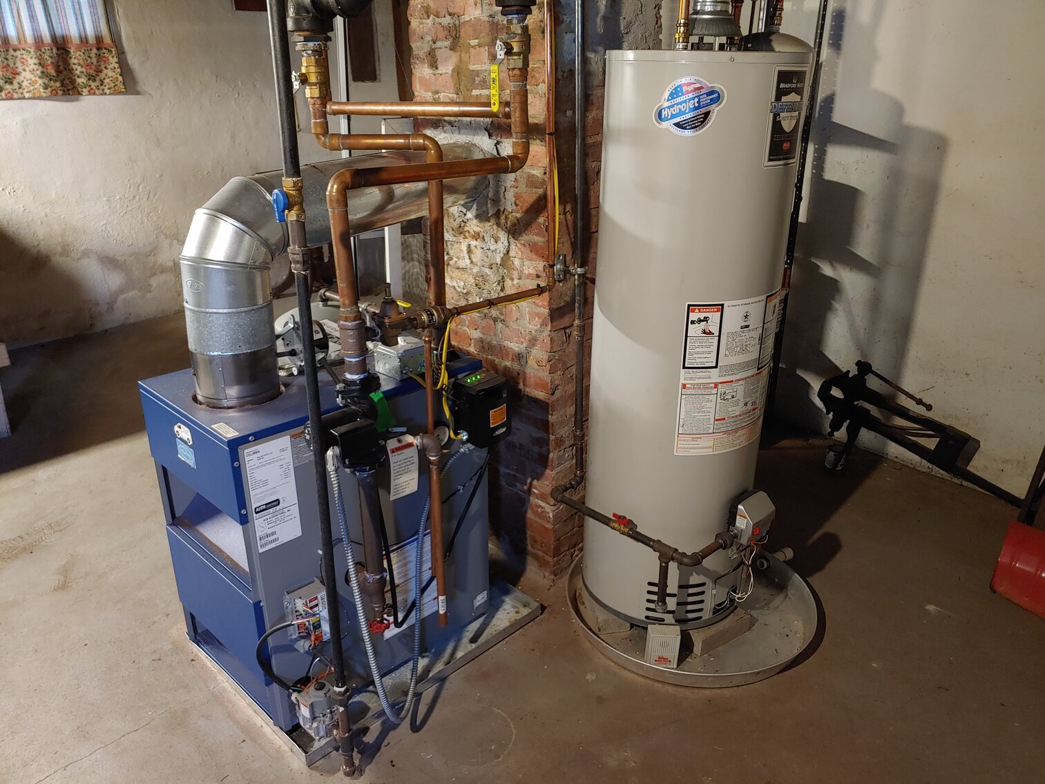 Image for CLEAN 3 BR HOME W/ LARGE DET 2-CAR GARAGE W/ LIGHTING & ELECTRIC