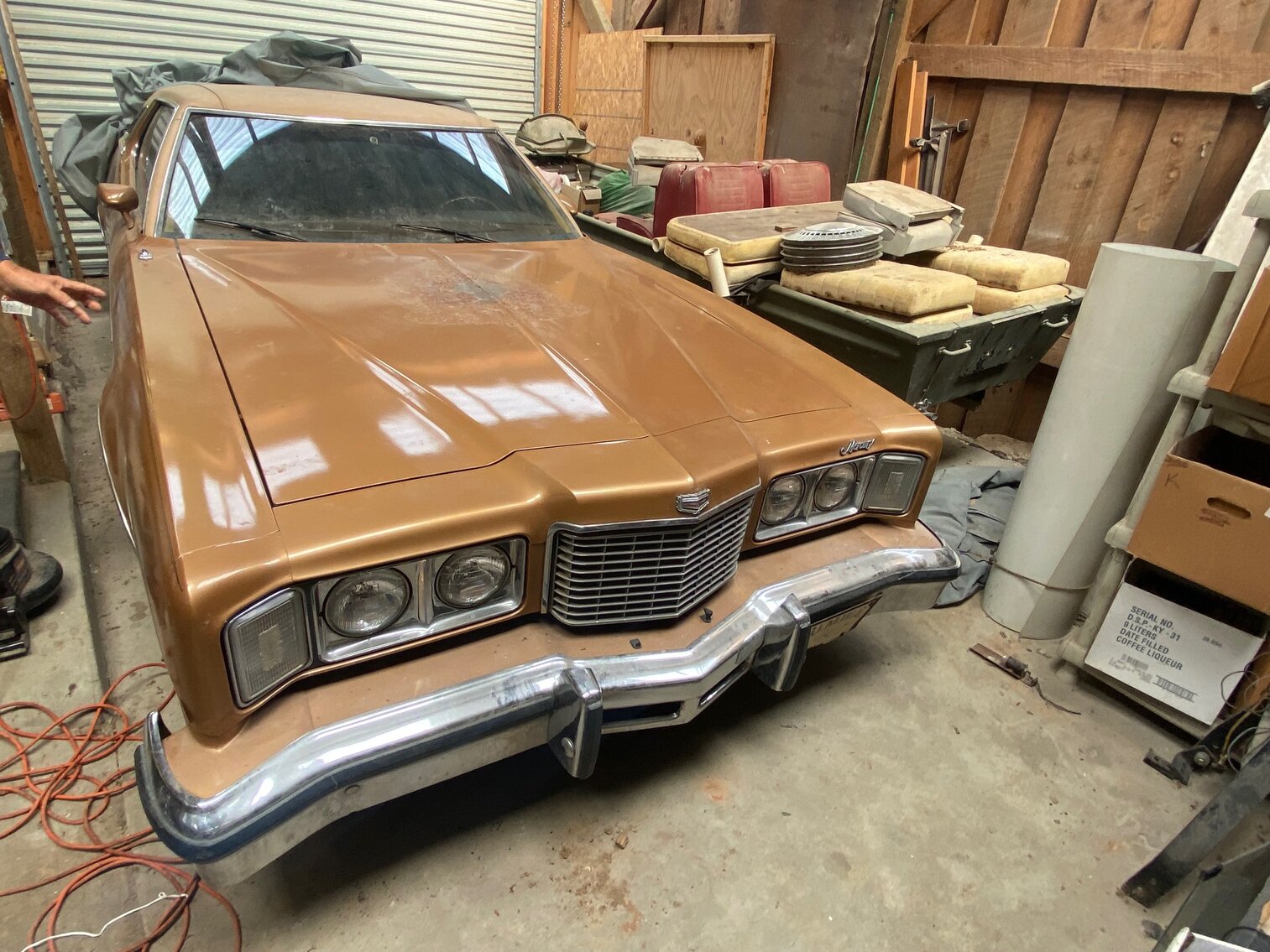 Image for PUBLIC AUCTION - SATURDAY, OCTOBER 29, 10:00 A.M.