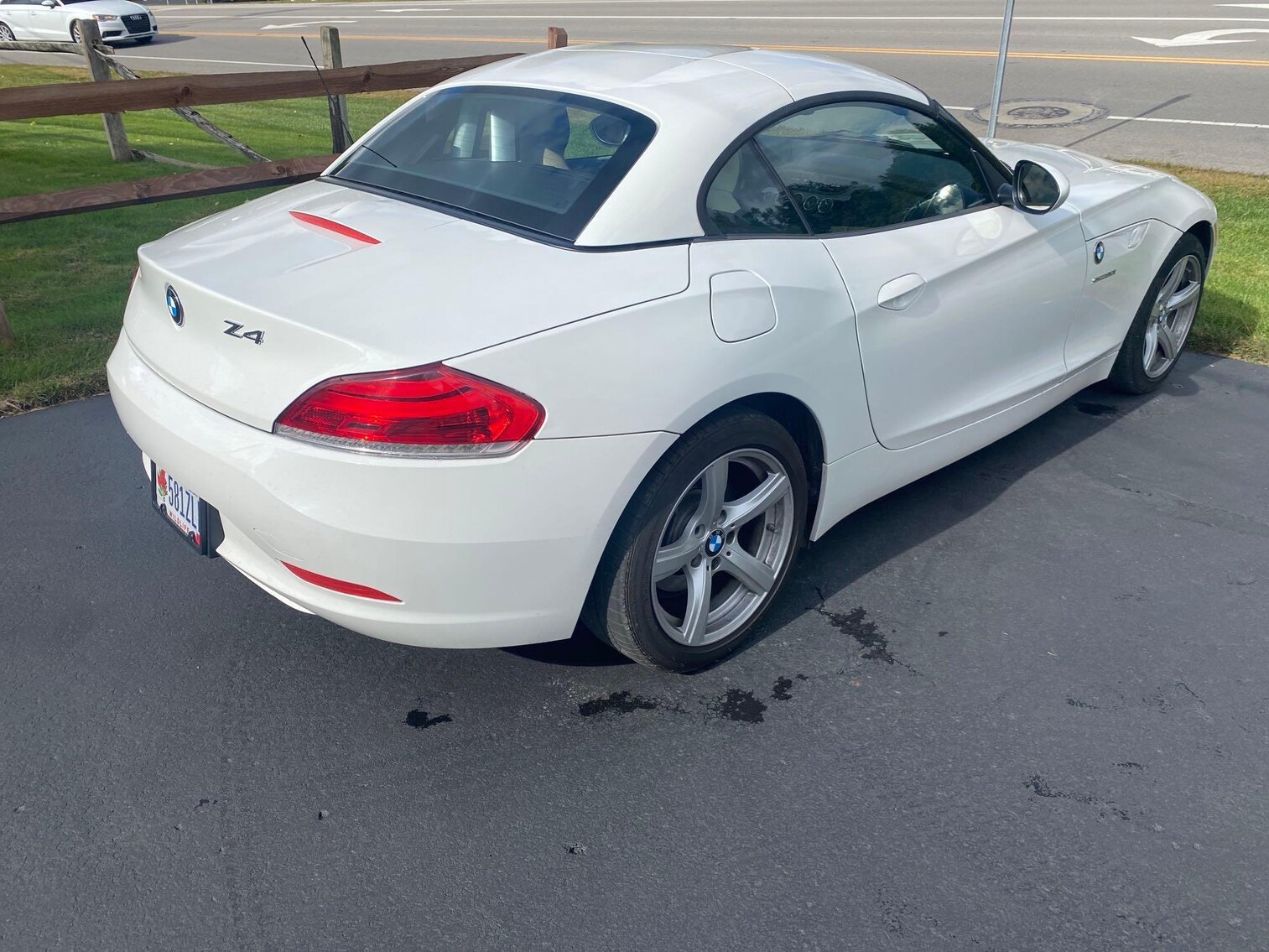 Image for 2011 BMW Z4 Roadster Convertible (Weckerly)