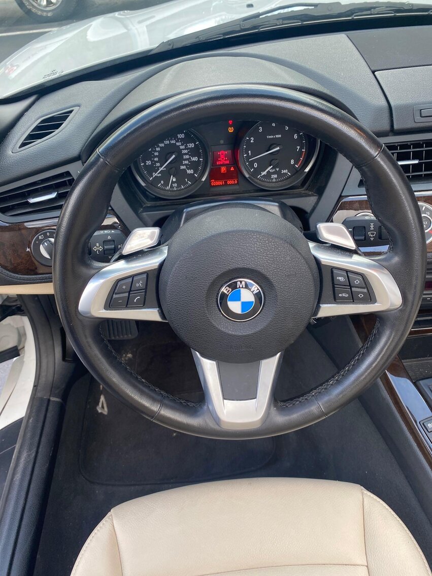 Image for 2011 BMW Z4 Roadster Convertible (Weckerly)