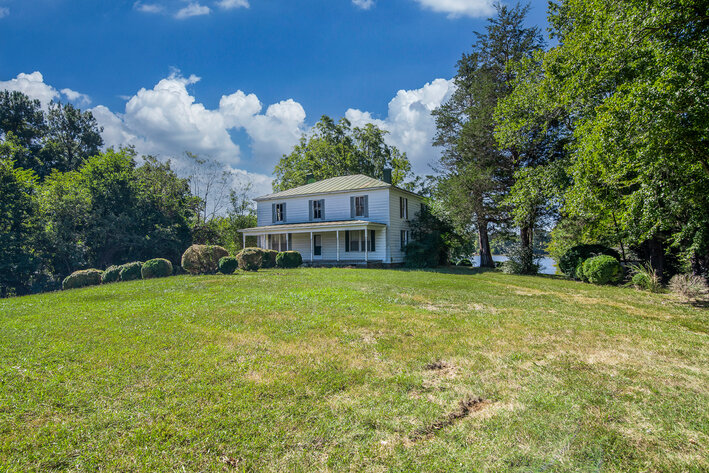 Image for 2 Major Auctions - The Clayton C. Callahan Estate - Real Estate Auction 1: 16 property's sold Absolute. Real Estate Auction 2: 1049 Trottingridge Rd sold with first right of refusal.  ***SALE ORDER HAS CHANGED***