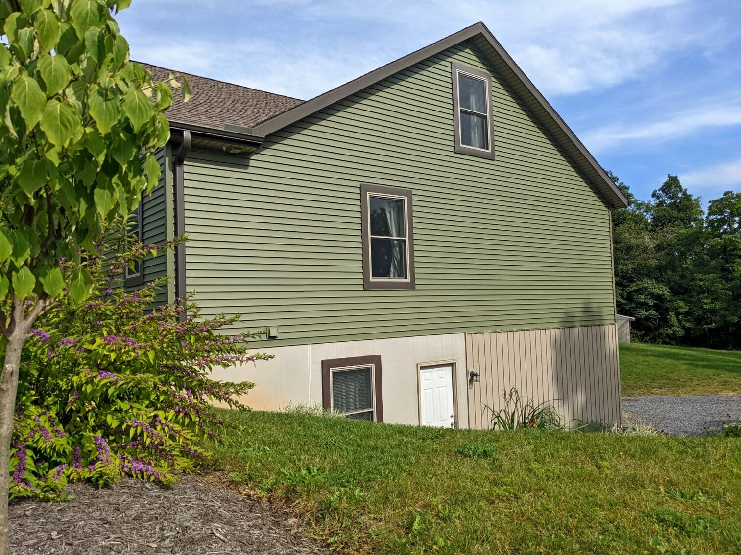 Image for 4 Bedroom 3 Bath Home On 5 Acres In Ft Loudon PA