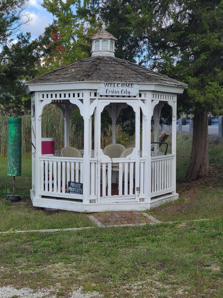 Image for Seller Ordered Online Auction - Former 7,658 +/- SF Restaurant/Tavern on 1.32 +/- Acres in Corbin City, Atlantic County