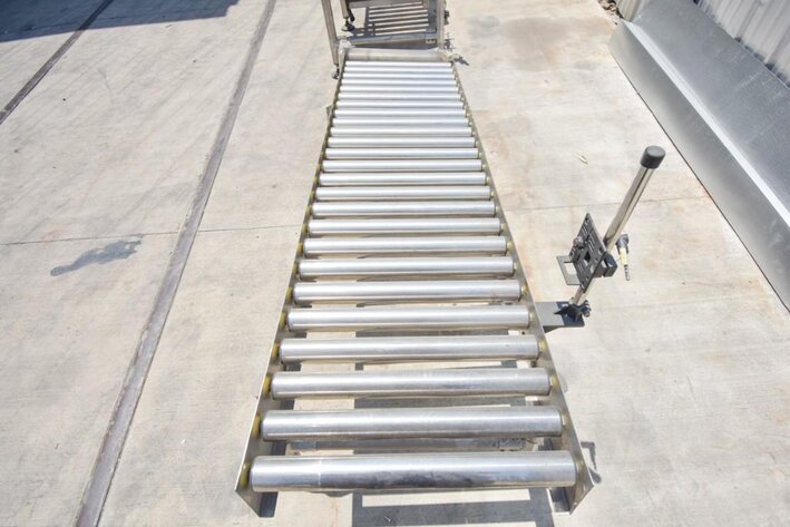 Image for ***SOLD*** MJK1159 Straight Gravity Roller Conveyor