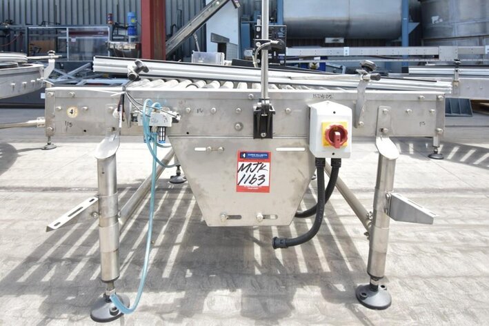 Image for ***SOLD*** MJK1163 Straight Roller Conveyor with Motor