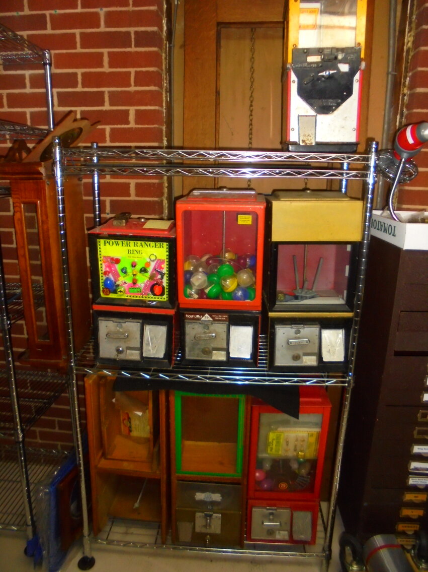 Image for REAL ESTATE & ESTATE PERSONAL PROPERTY AUCTION