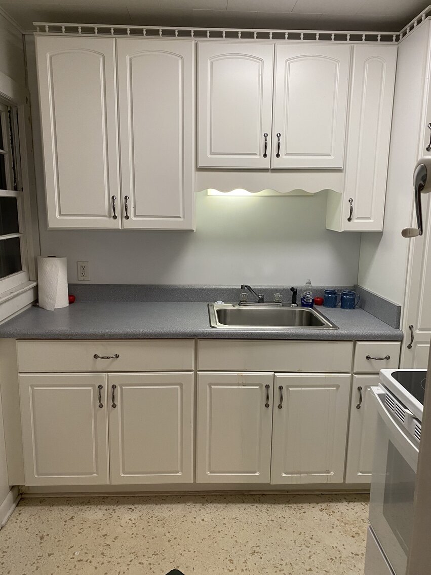 Image for SOLD $55,000 - 3 Bedroom Oak Hill Home