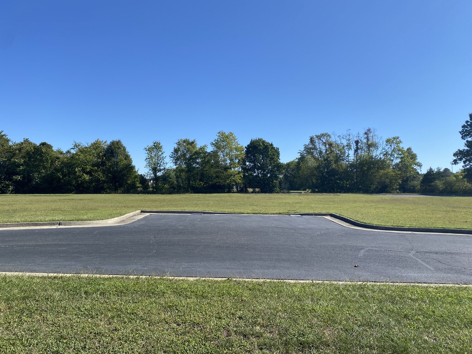 Image for Hanover VA - Fountain Park Commercial Building Lot - Paved Parking - Public Utilities - Ready to Build - 7368 CREIGHTON PARKWAY MECHANICSVILLE , 23111