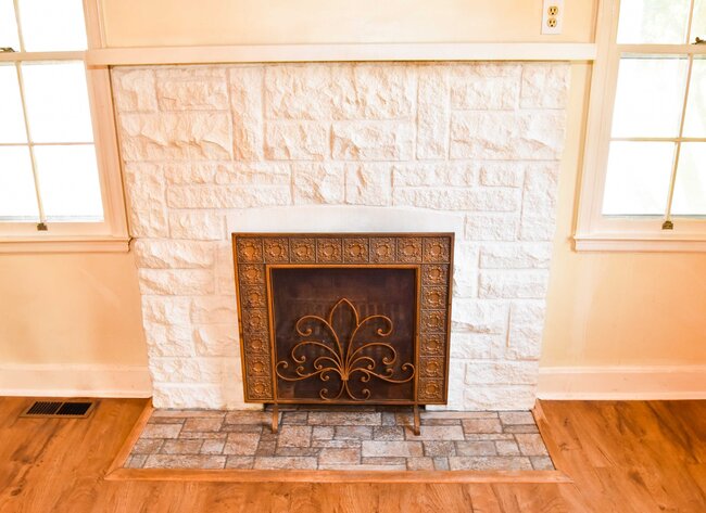 Image for Estate Auction in Shively, 40216