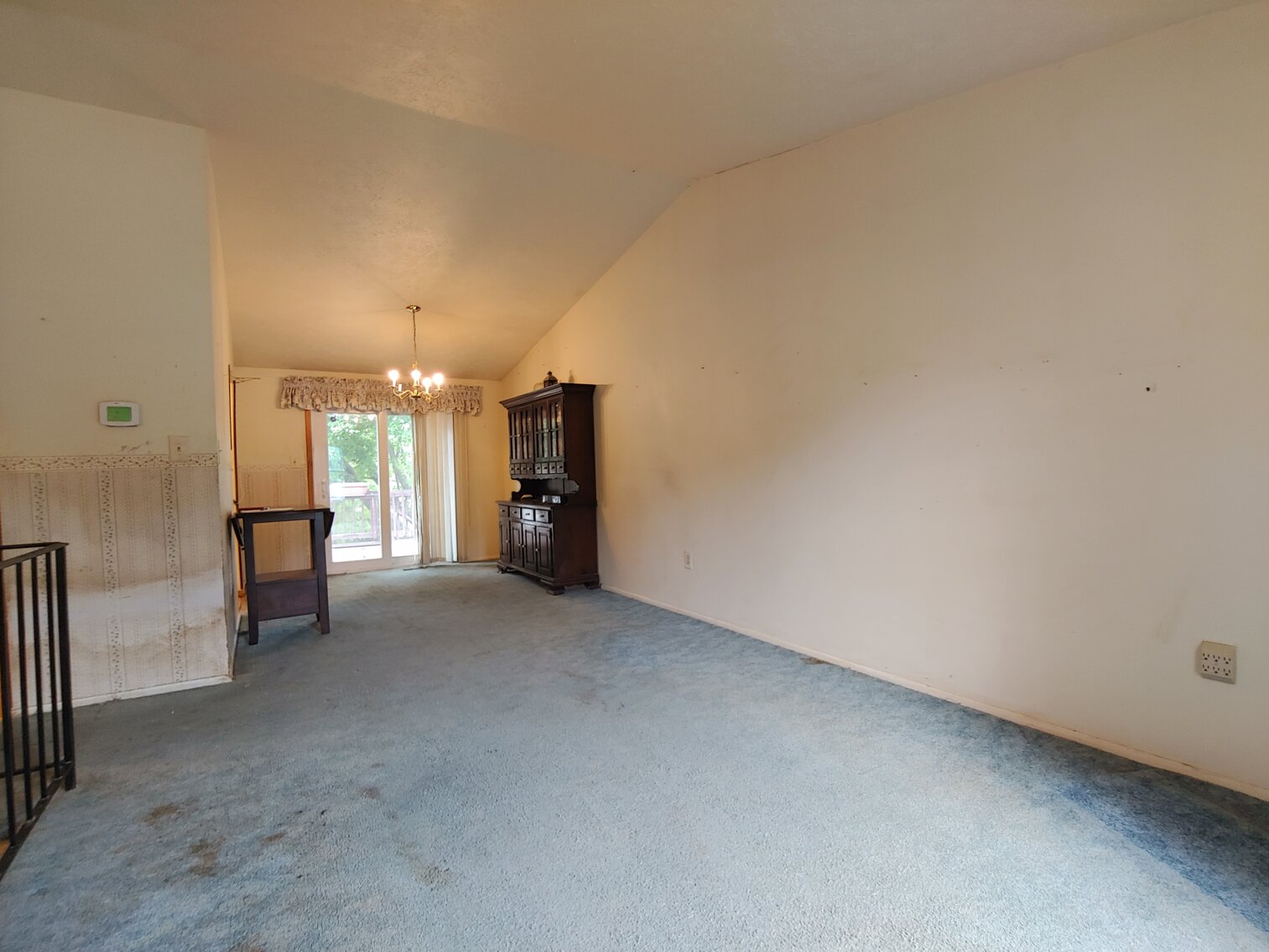 Image for 4 BR, 2 BA VINYL-SIDED SPLIT-LEVEL HOME