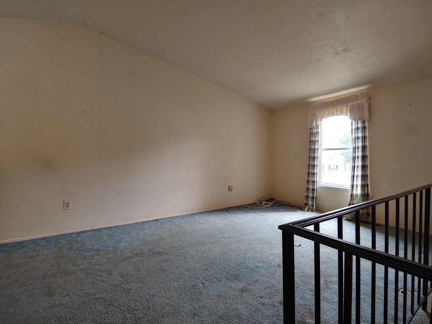 Image for 4 BR, 2 BA VINYL-SIDED SPLIT-LEVEL HOME