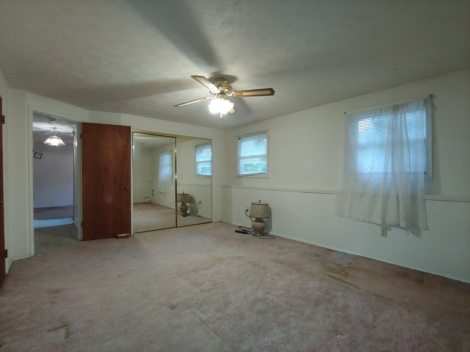 Image for 4 BR, 2 BA VINYL-SIDED SPLIT-LEVEL HOME