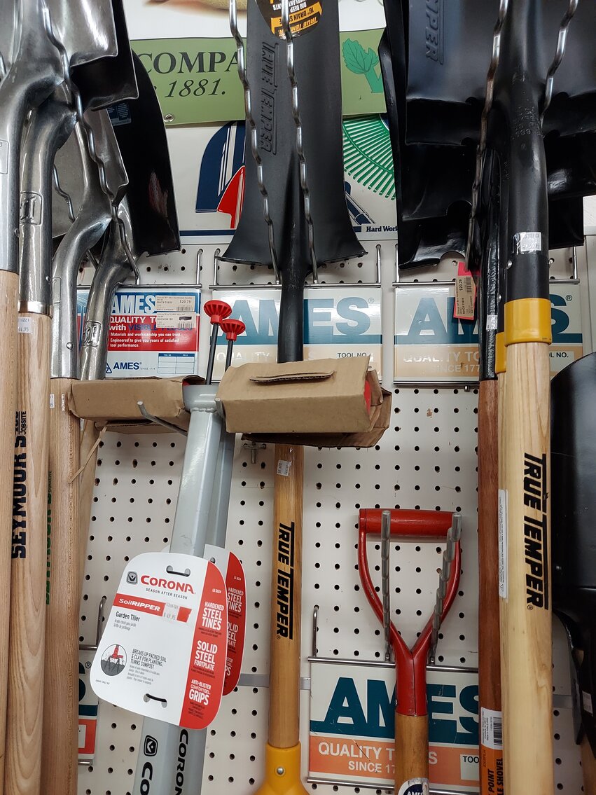 Image for Lawn & Garden/Hardware Auction