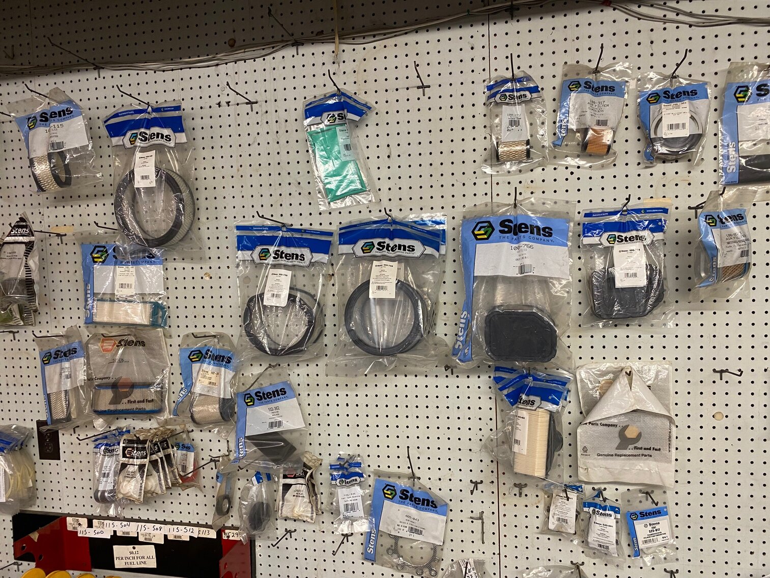 Image for ABSOLUTE RETIREMENT AUCTION - 619 FERRY STREET & 106 W. 7TH STREET METROPOLIS, IL