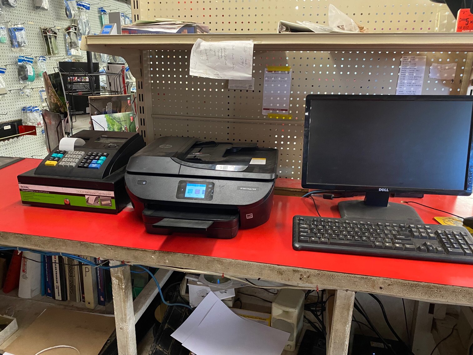 Image for ABSOLUTE RETIREMENT AUCTION - 619 FERRY STREET & 106 W. 7TH STREET METROPOLIS, IL