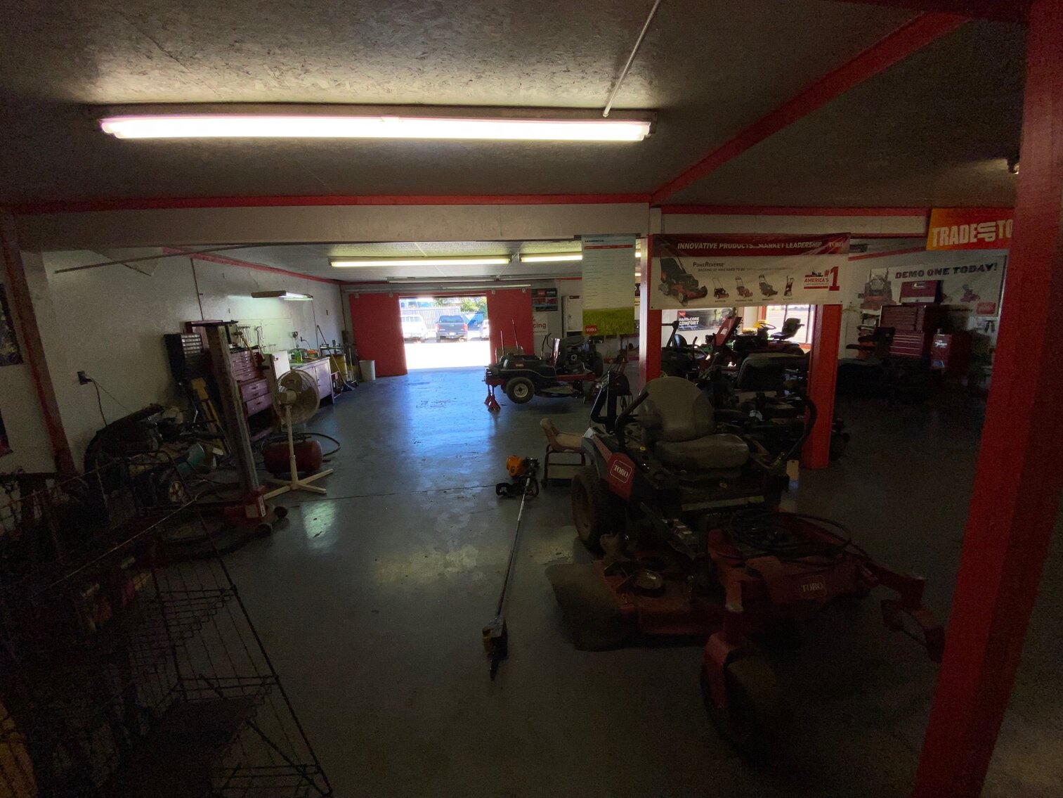 Image for ABSOLUTE RETIREMENT AUCTION - 619 FERRY STREET & 106 W. 7TH STREET METROPOLIS, IL