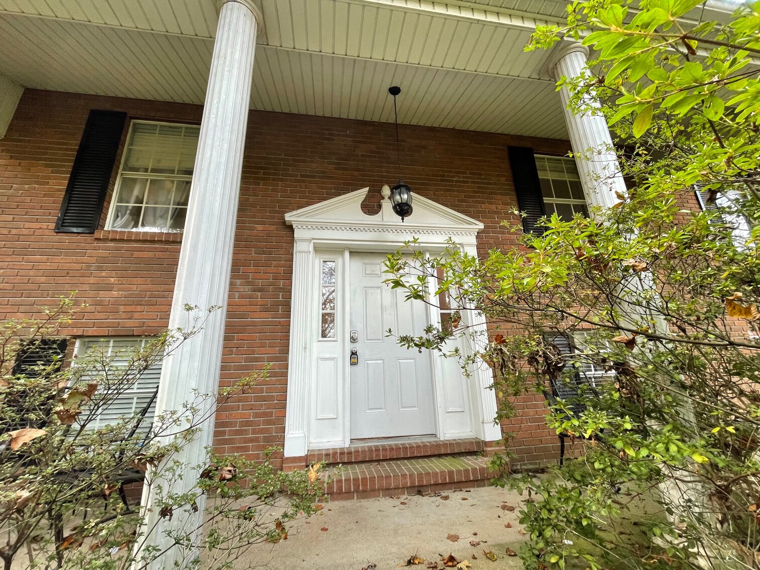 Image for SOLD $159,500 - Beautiful 4 Bedroom Brick Mid-Entry on 1.2 Acres