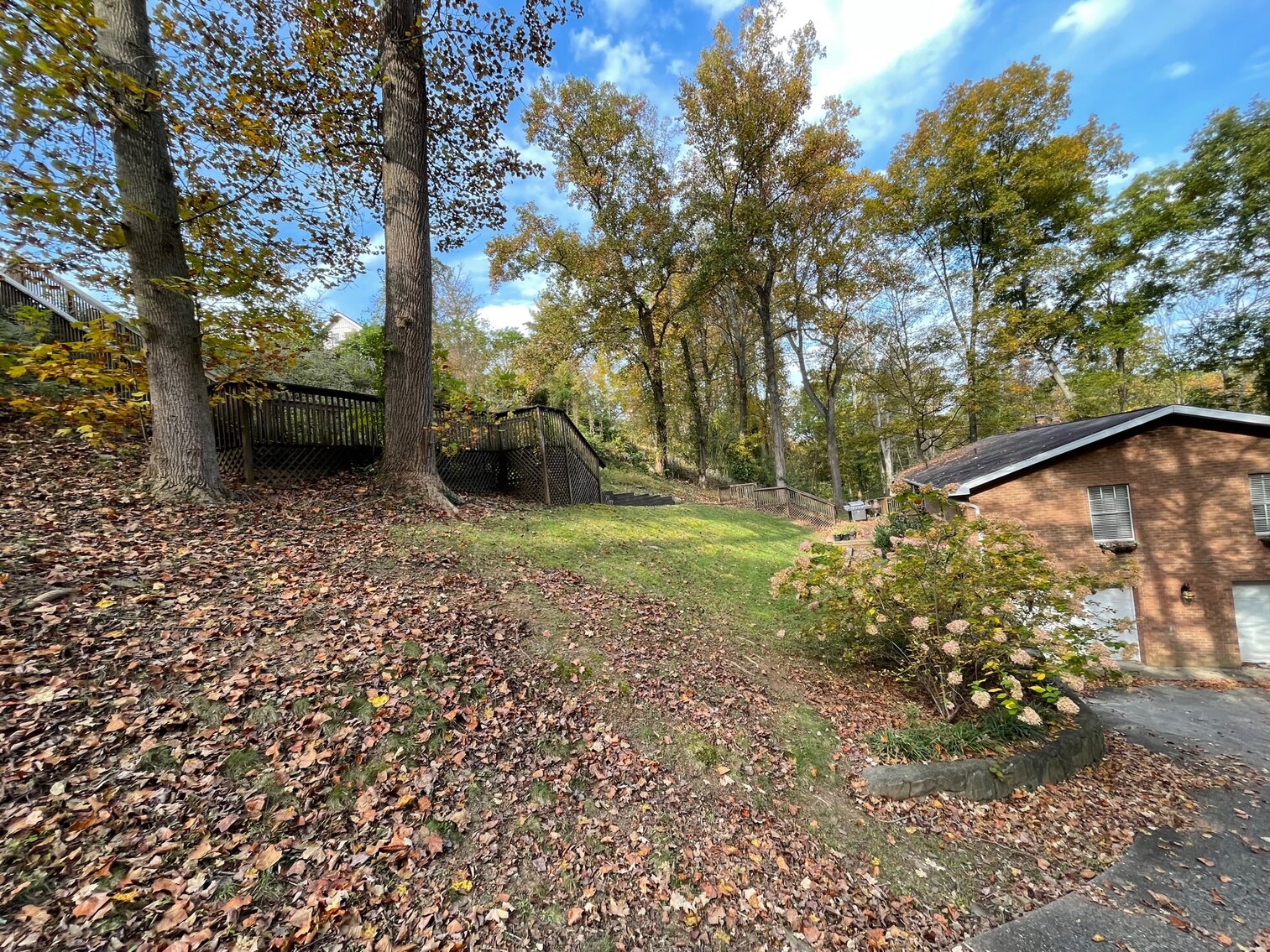 Image for SOLD $159,500 - Beautiful 4 Bedroom Brick Mid-Entry on 1.2 Acres