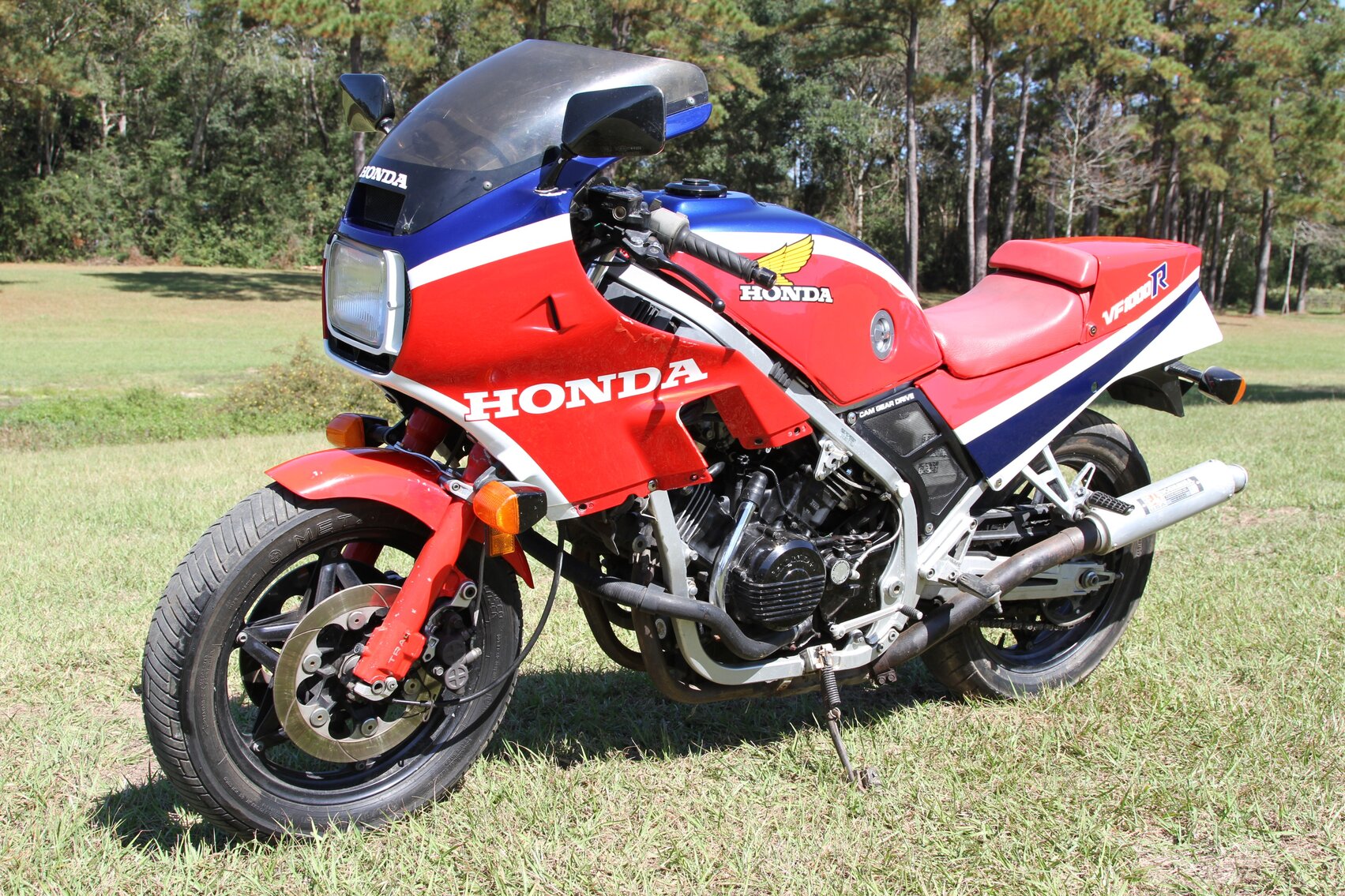 1985 HONDA VF1000R | Offered at No Reserve