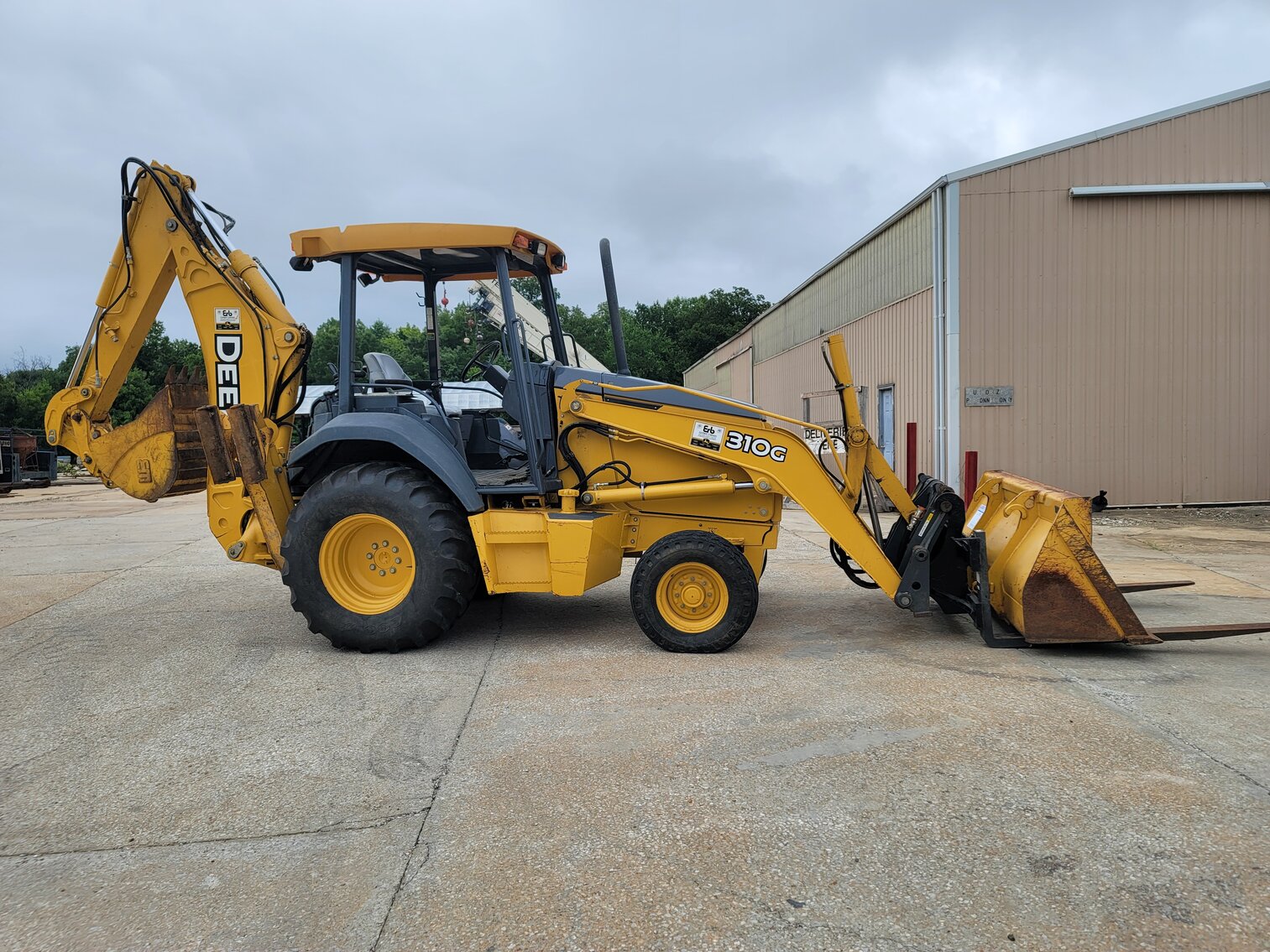 Image for 2005 John Deere 310sg (low hours)