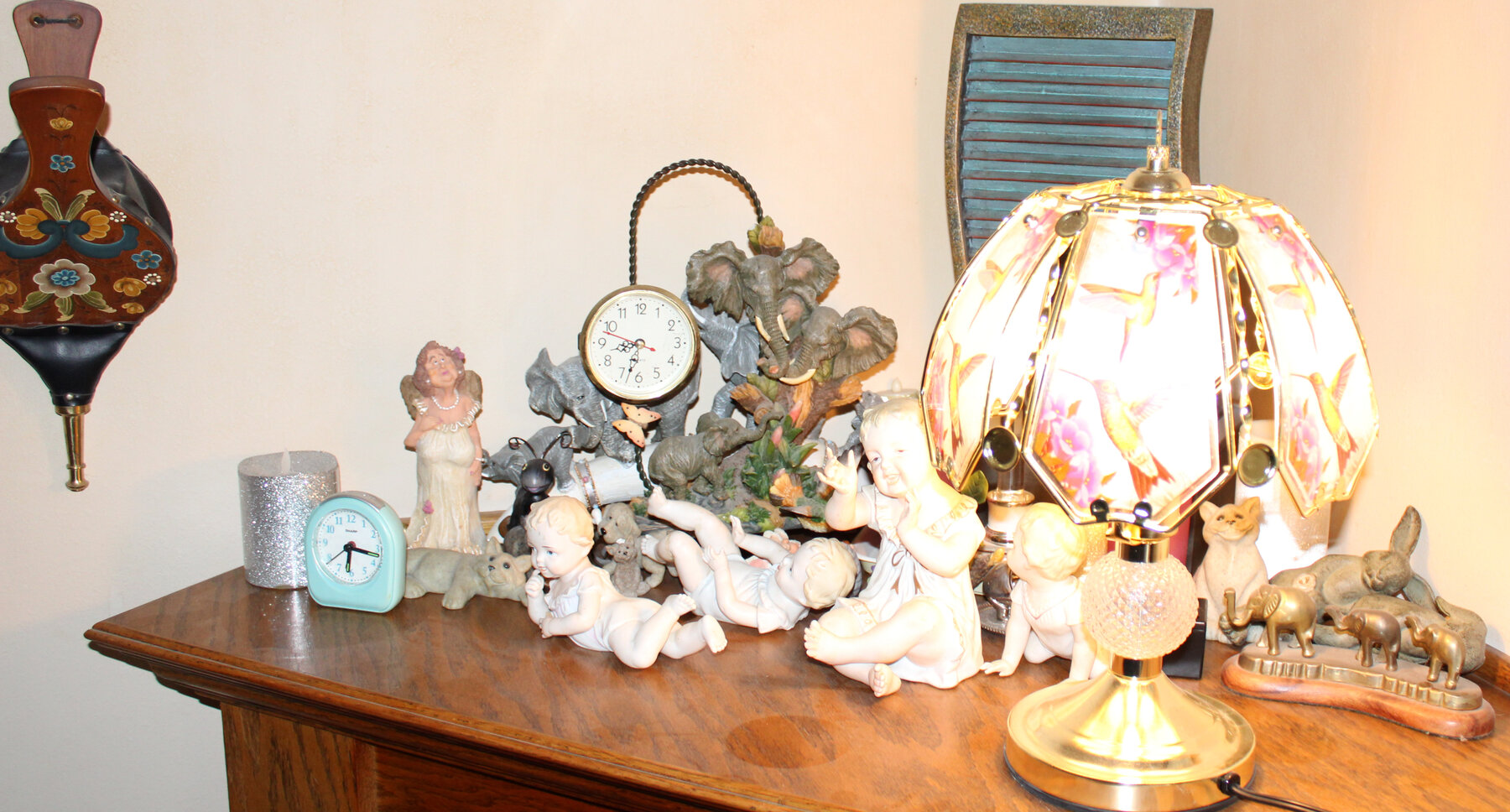 Image for VINTAGE TIME CAPSULE ESTATE AUCTION