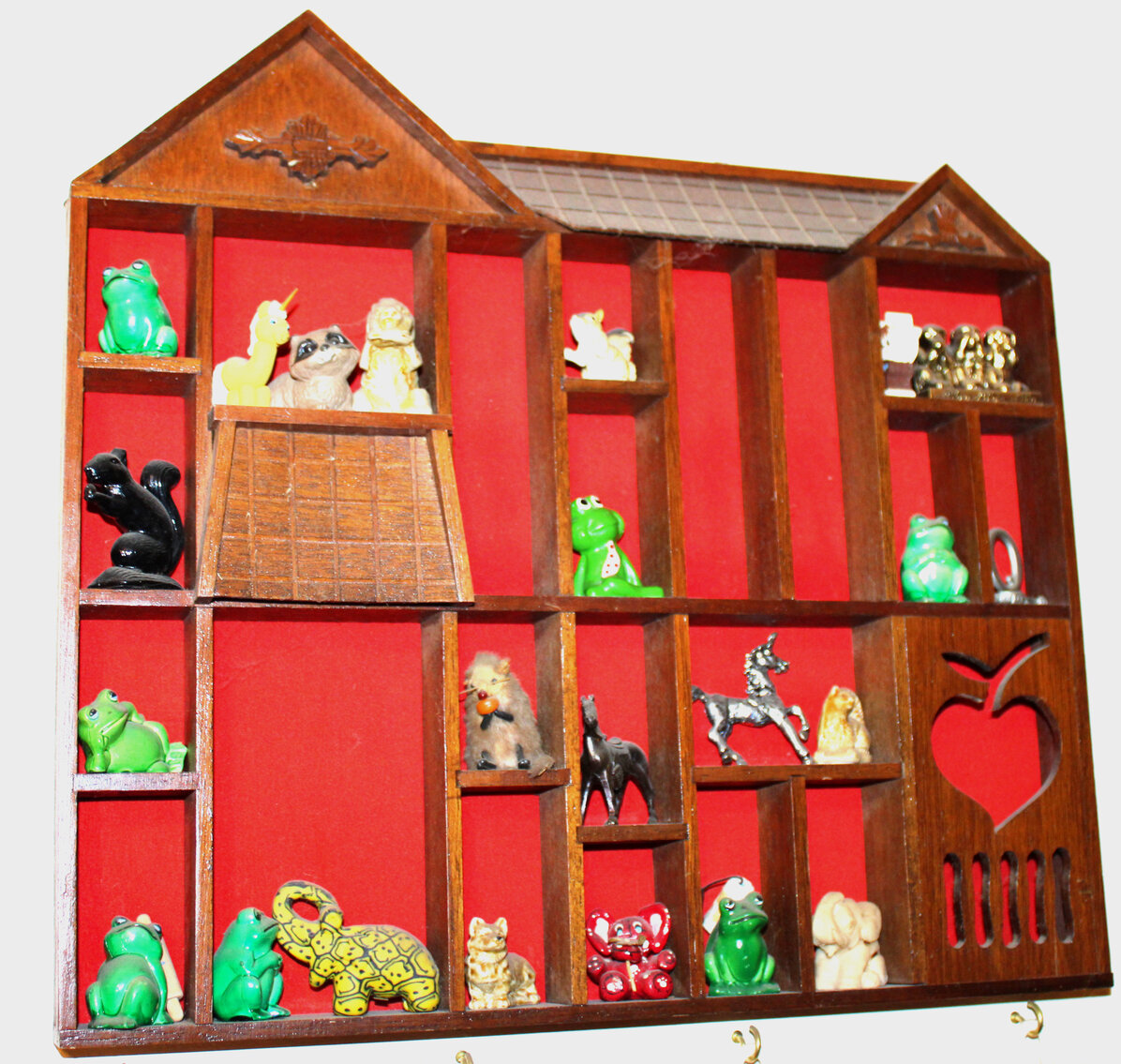 Image for VINTAGE TIME CAPSULE ESTATE AUCTION