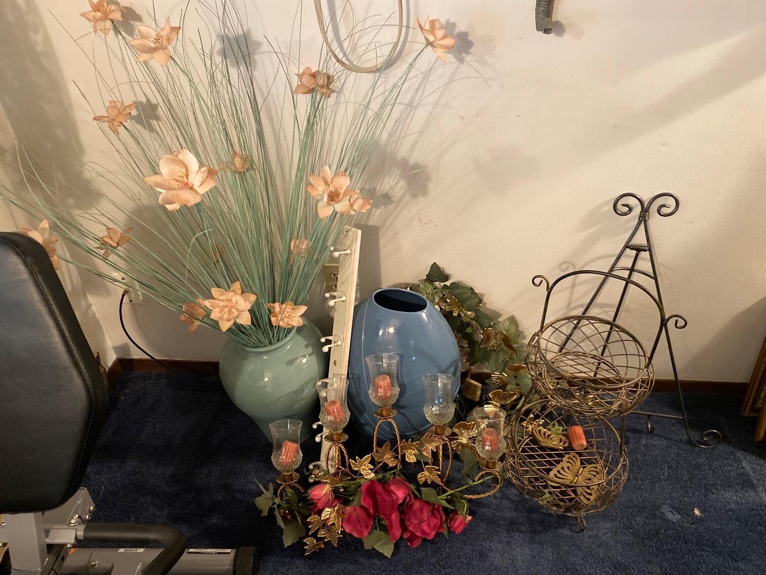 Image for Scooters, Household, Jewelry, Decorative, Collectibles, Animal Decor, Appliances (Grey)