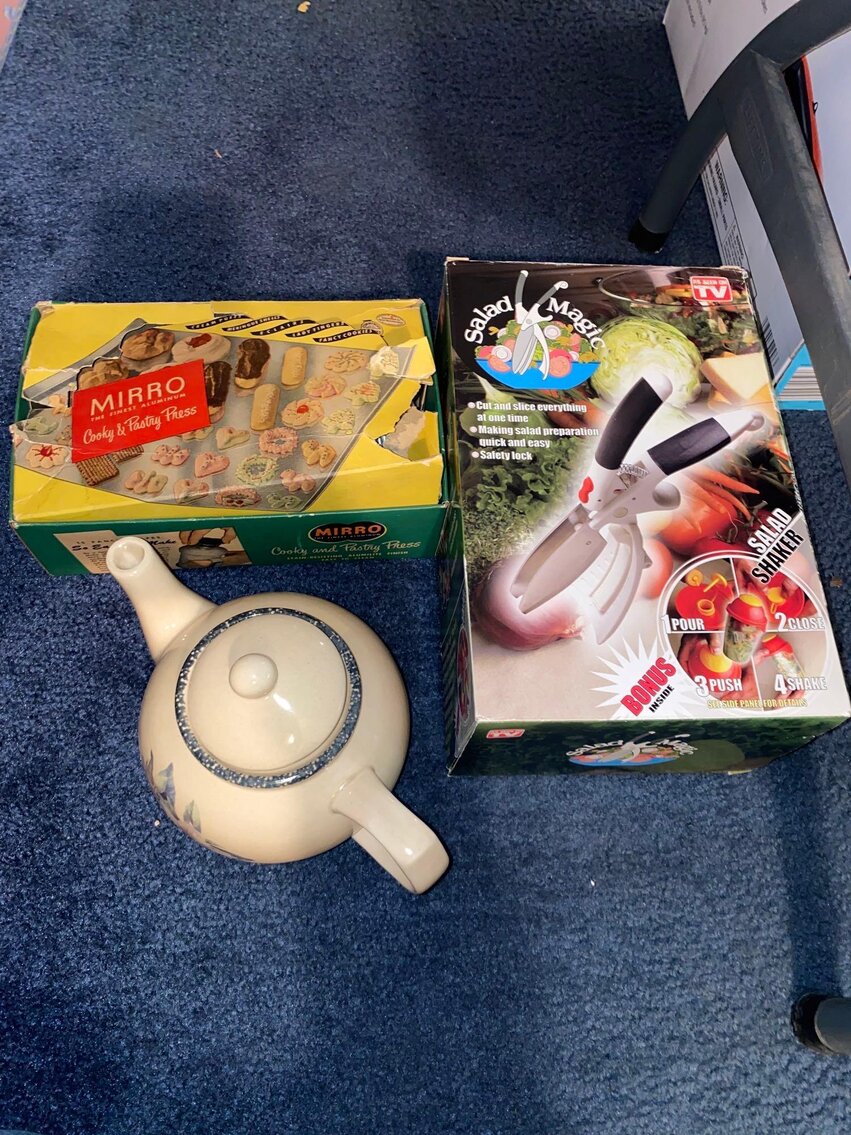 Image for Scooters, Household, Jewelry, Decorative, Collectibles, Animal Decor, Appliances (Grey)