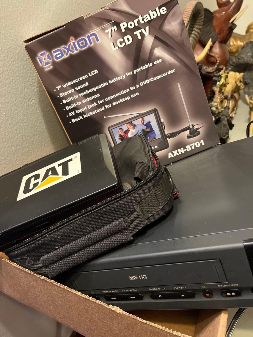 Image for Scooters, Household, Jewelry, Decorative, Collectibles, Animal Decor, Appliances (Grey)