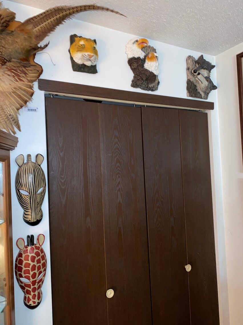 Image for Scooters, Household, Jewelry, Decorative, Collectibles, Animal Decor, Appliances (Grey)