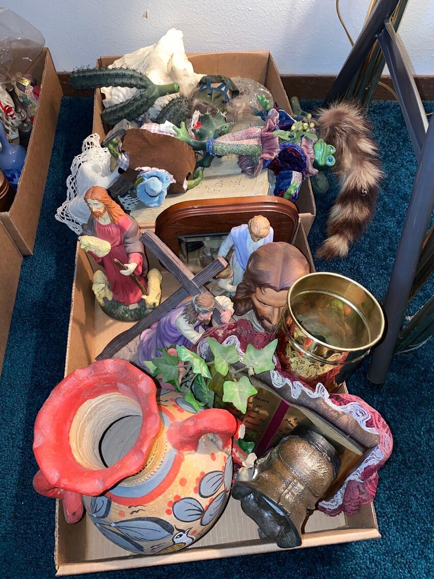 Image for Scooters, Household, Jewelry, Decorative, Collectibles, Animal Decor, Appliances (Grey)