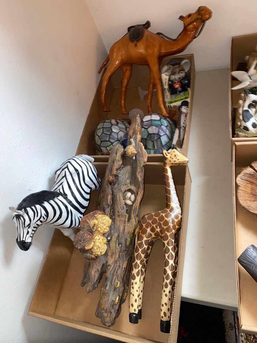 Image for Scooters, Household, Jewelry, Decorative, Collectibles, Animal Decor, Appliances (Grey)