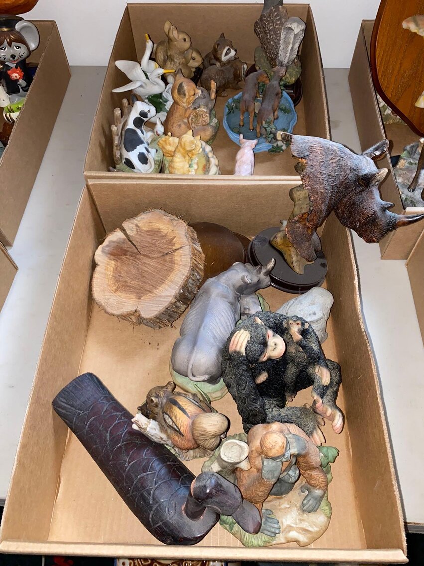 Image for Scooters, Household, Jewelry, Decorative, Collectibles, Animal Decor, Appliances (Grey)