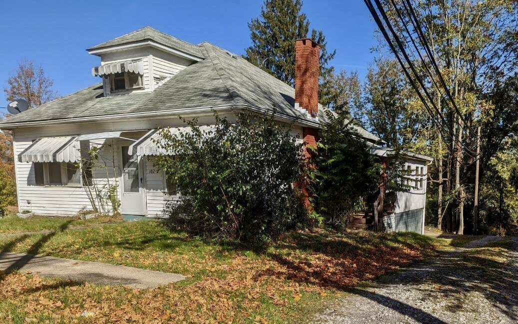 Image for 102 Wood St., Flushing, OH 43977